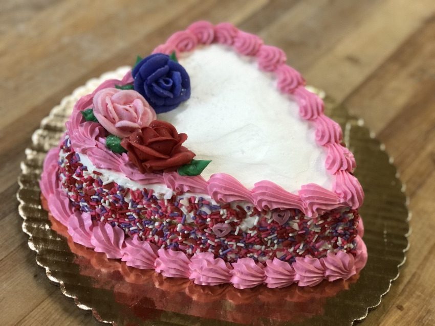 valentines buttercream cake